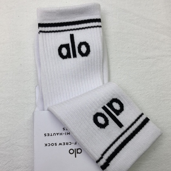 🎆HOT🎆 ALO Yoga Socks 2 Pairs - Picture 3 of 4